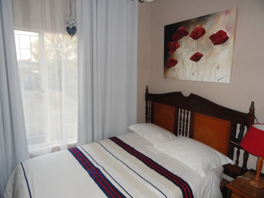 To Let 2 Bedroom Property for Rent in Baillie Park North West